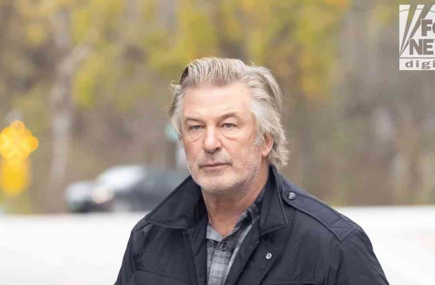 Cops protect Alec Baldwin from curious Facebook commenters