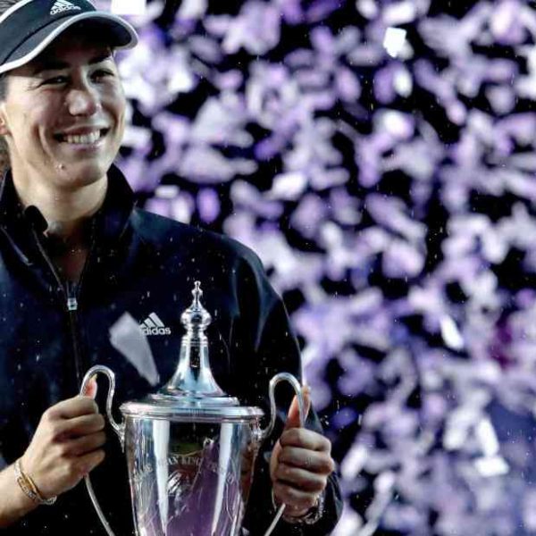 WTA Finals: Garbiñe Muguruza wins season prize money event for first time